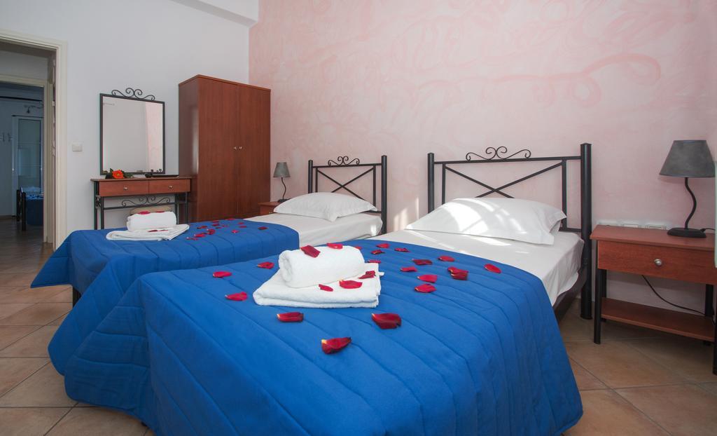 Pantonia Apartments Agia Pelagia  エクステリア 写真