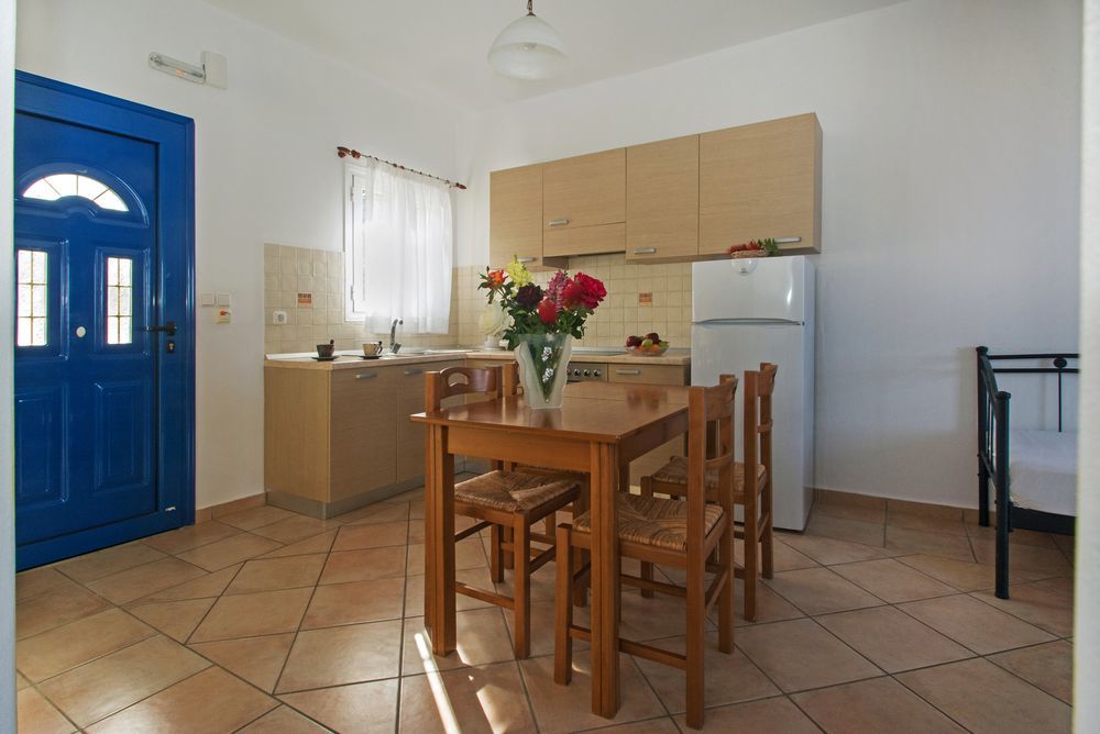 Pantonia Apartments Agia Pelagia  エクステリア 写真