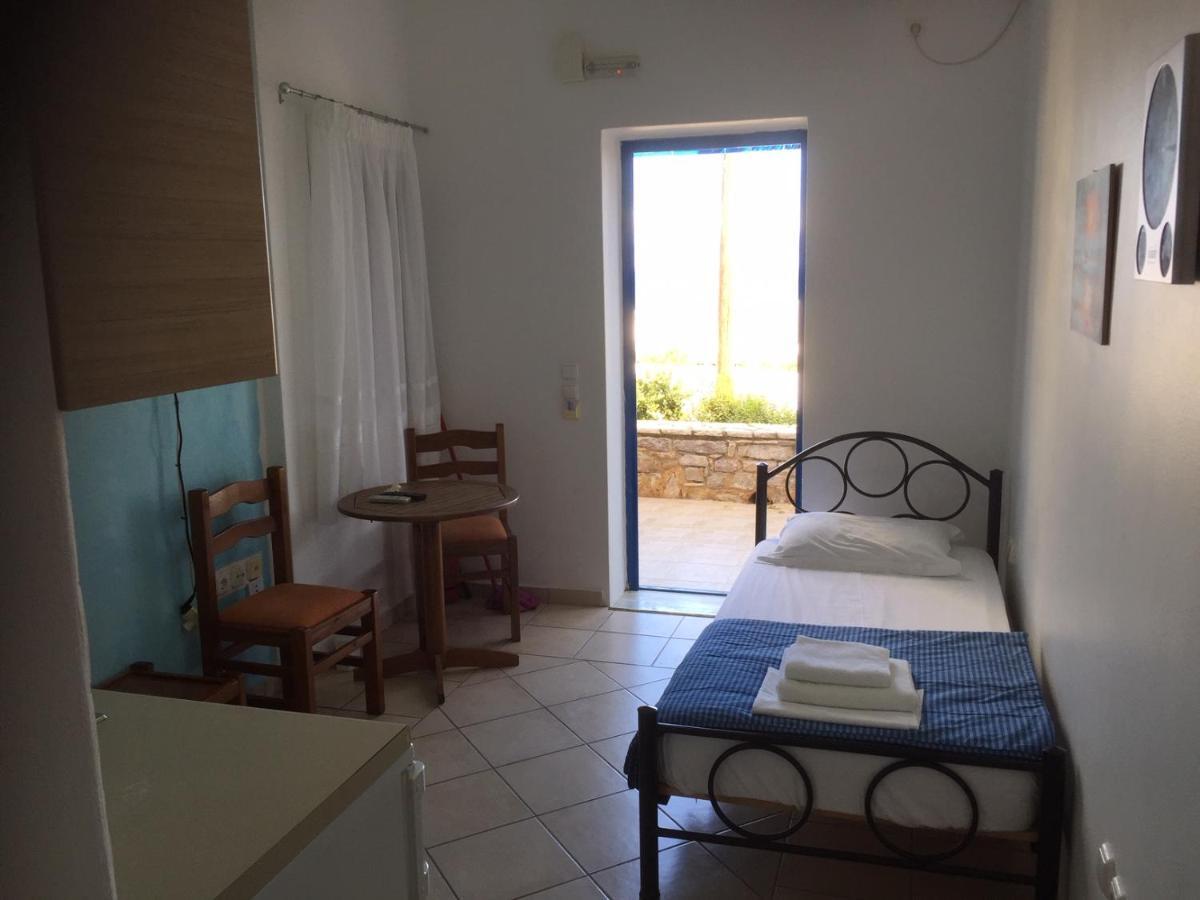 Pantonia Apartments Agia Pelagia  エクステリア 写真